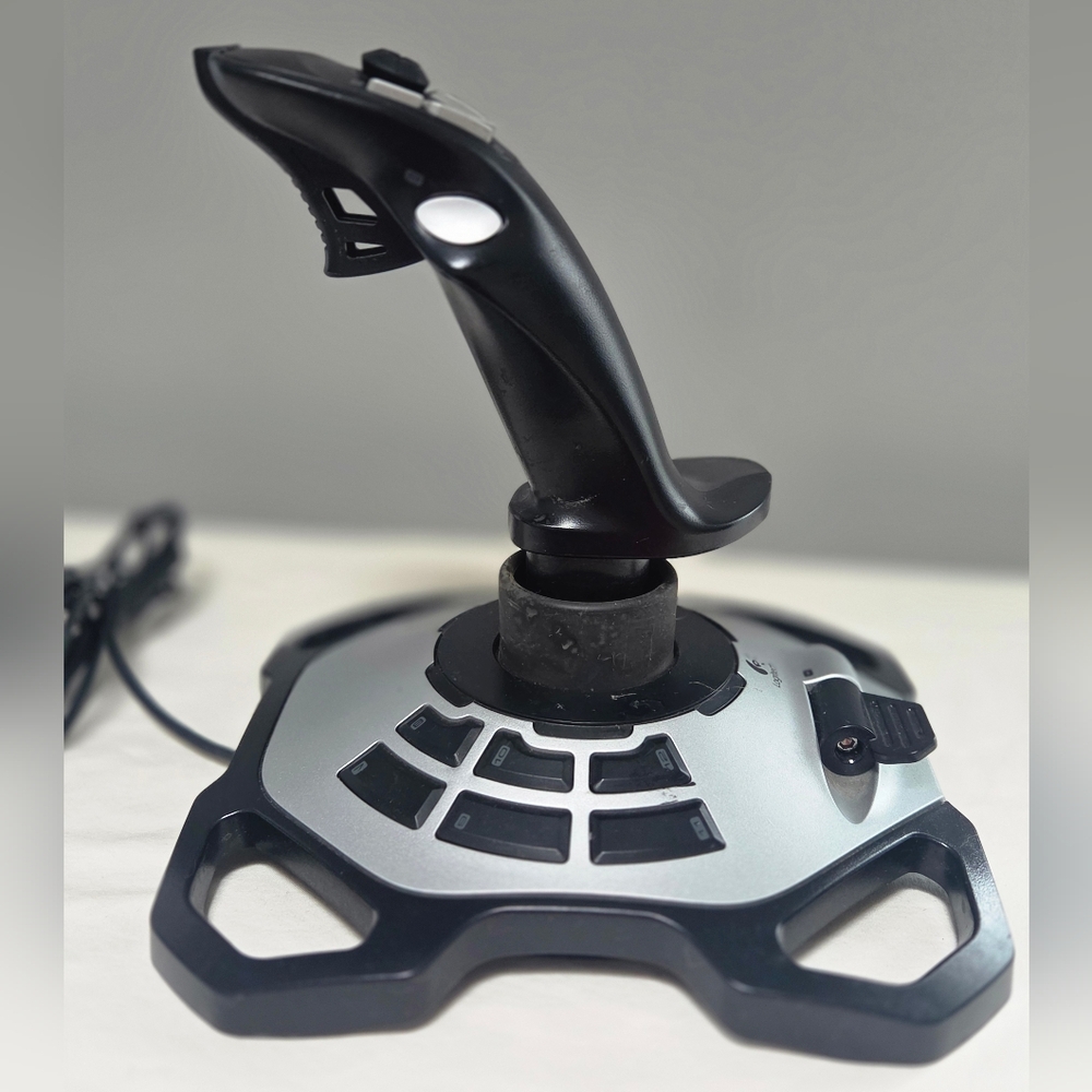 Logitech Extreme 3D Pro Gaming Joystick for Windows PC Silver/Black 963290-0403